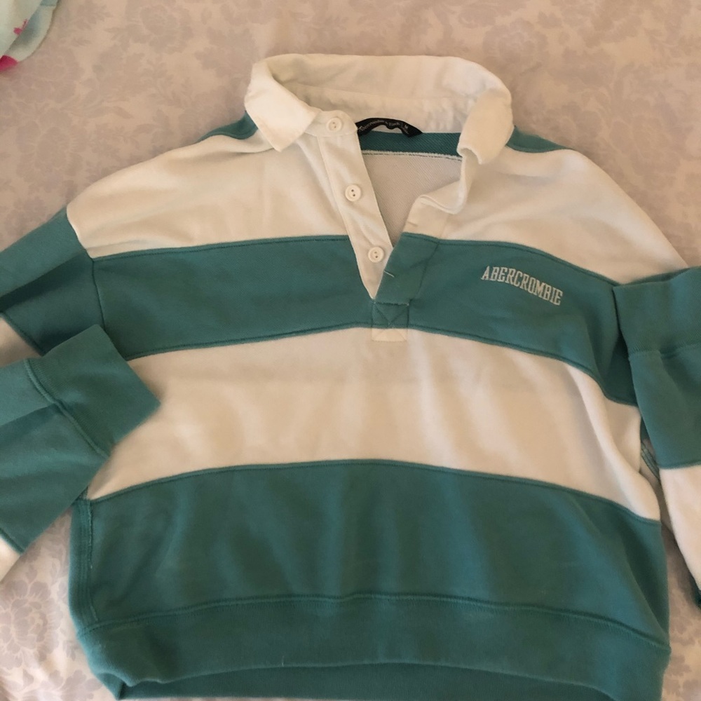Abercrombie crop sweater
